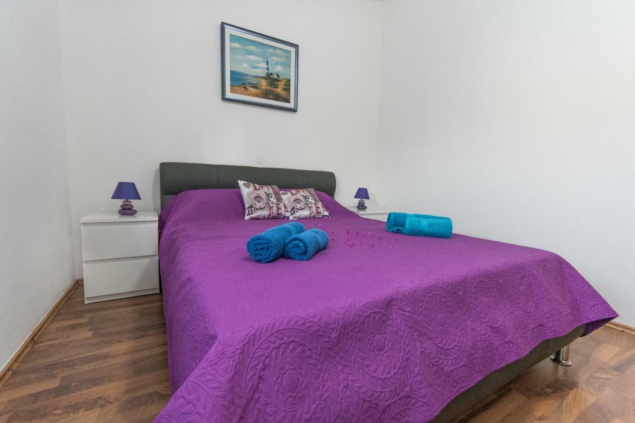 Apartment Alice พูลา ภายนอก รูปภาพ