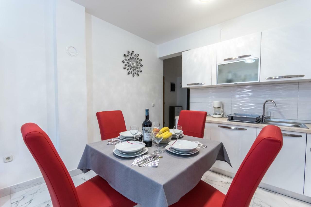 Apartment Alice พูลา ภายนอก รูปภาพ